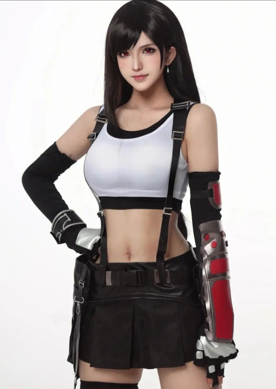 Tifa Lockhart Cosplay - LuxeCosplay